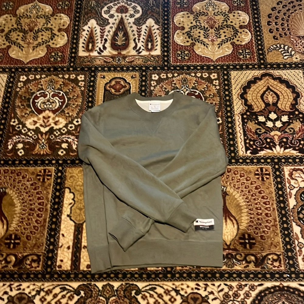 Men’s Champion Fleece Crewneck, Small, Green